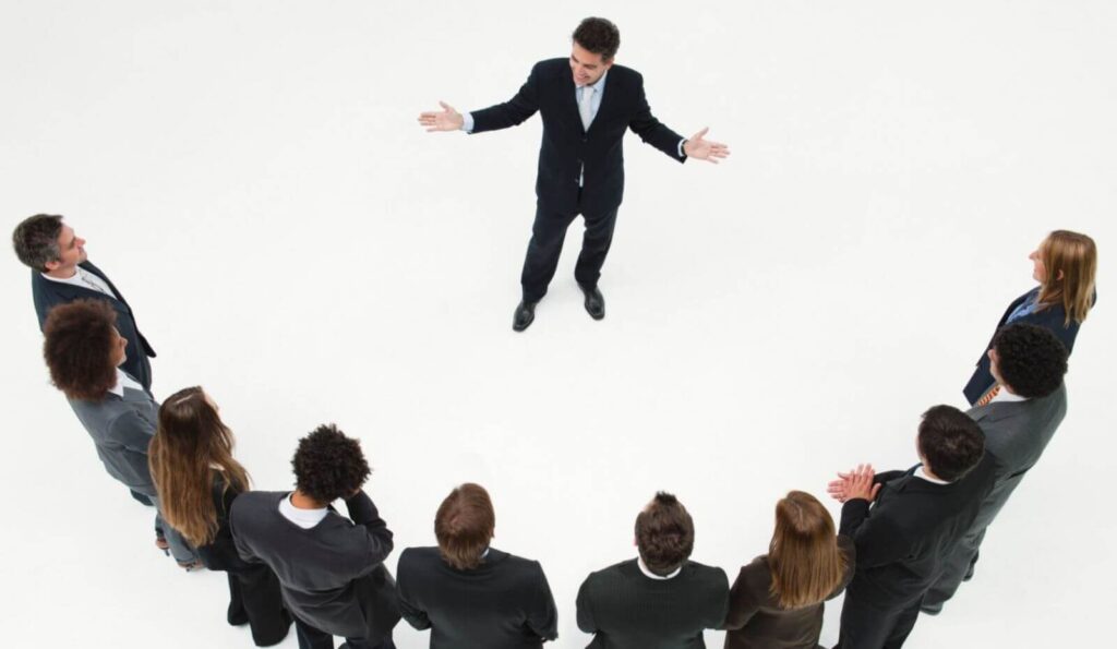 El liderazgo actual se redefine desde la empatía, la creatividad y la resiliencia