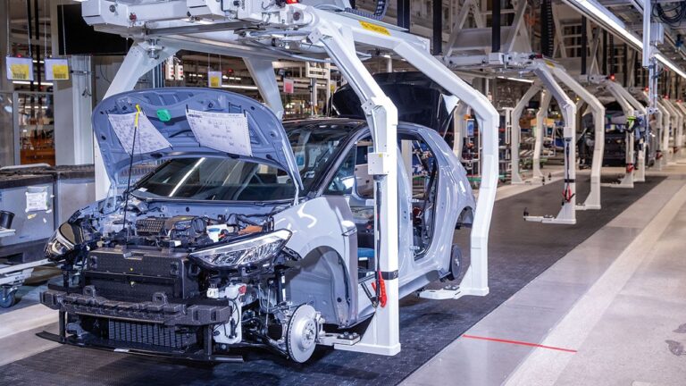 Abril histórico para la Industria automotriz en México